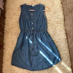Mini dress